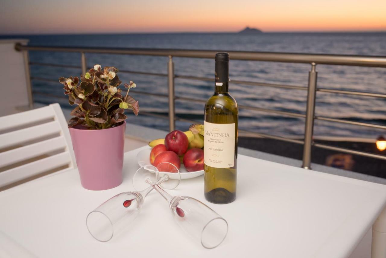 Bella Mare Luxury Apartments Kalamaki  Eksteriør bilde